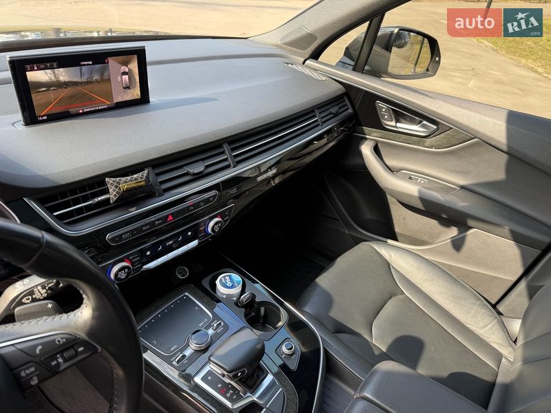 Внедорожник / Кроссовер Audi Q7 2017 в Киеве фото 20 Внедорожник / Кроссовер Audi Q7 2017 в Киеве