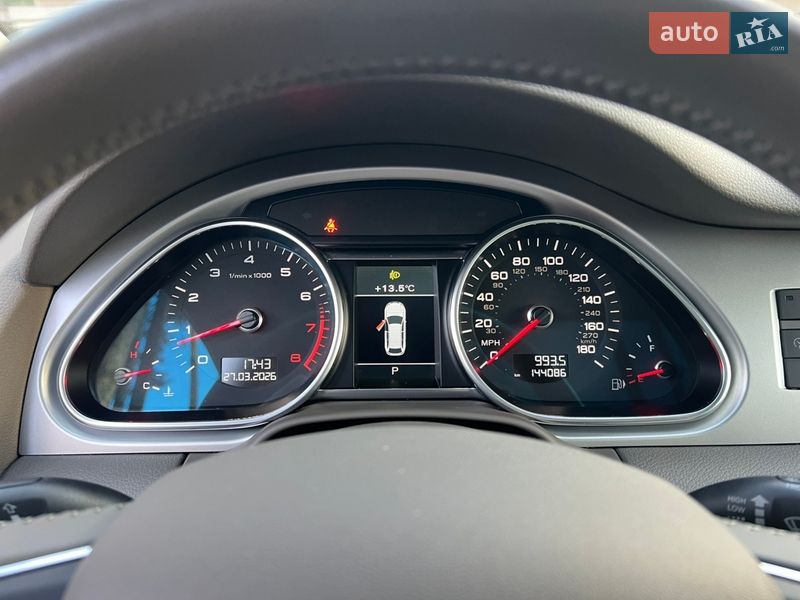 Позашляховик / Кросовер Audi Q7 2012 в Києві фото 79 Позашляховик / Кросовер Audi Q7 2012 в Києві