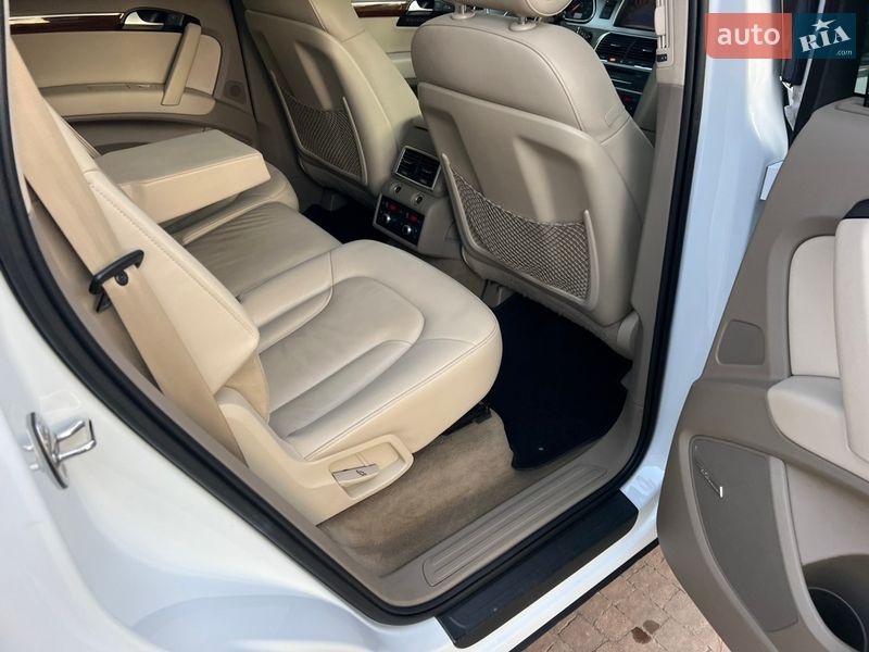 Позашляховик / Кросовер Audi Q7 2012 в Києві фото 103 Позашляховик / Кросовер Audi Q7 2012 в Києві