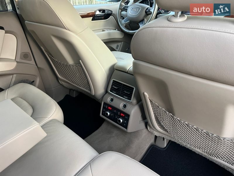 Позашляховик / Кросовер Audi Q7 2012 в Києві фото 110 Позашляховик / Кросовер Audi Q7 2012 в Києві