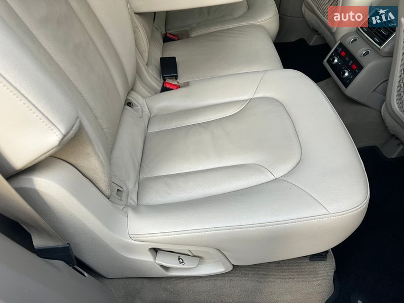 Позашляховик / Кросовер Audi Q7 2012 в Києві фото 108 Позашляховик / Кросовер Audi Q7 2012 в Києві
