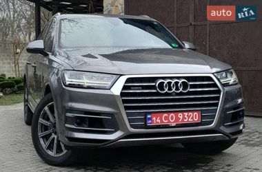 Внедорожник / Кроссовер Audi Q7 2017 в Стрые