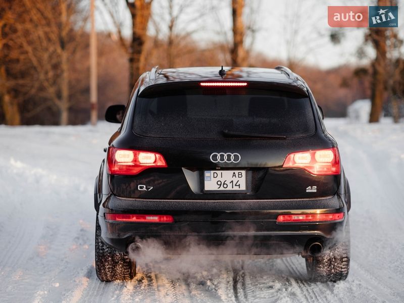Внедорожник / Кроссовер Audi Q7 2008 в Маньковке