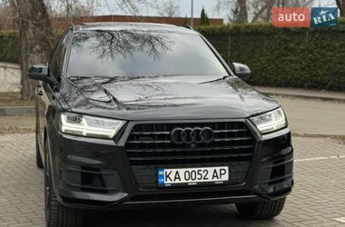 Внедорожник / Кроссовер Audi Q7 2016 в Киеве