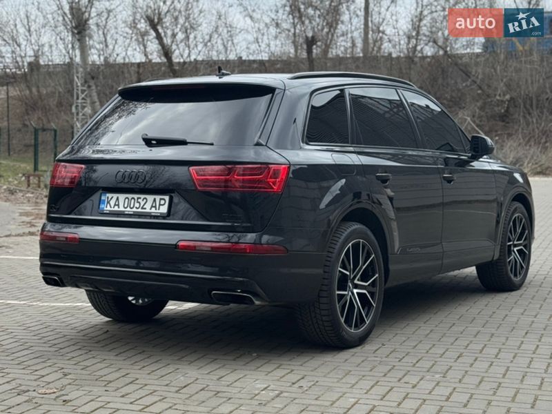 Позашляховик / Кросовер Audi Q7 2016 в Києві фото 15 Позашляховик / Кросовер Audi Q7 2016 в Києві