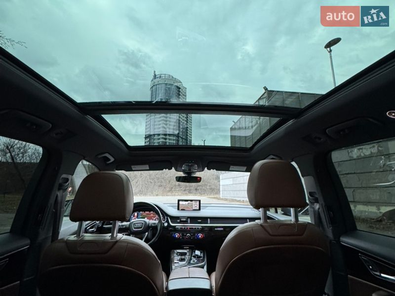 Позашляховик / Кросовер Audi Q7 2016 в Києві фото 22 Позашляховик / Кросовер Audi Q7 2016 в Києві