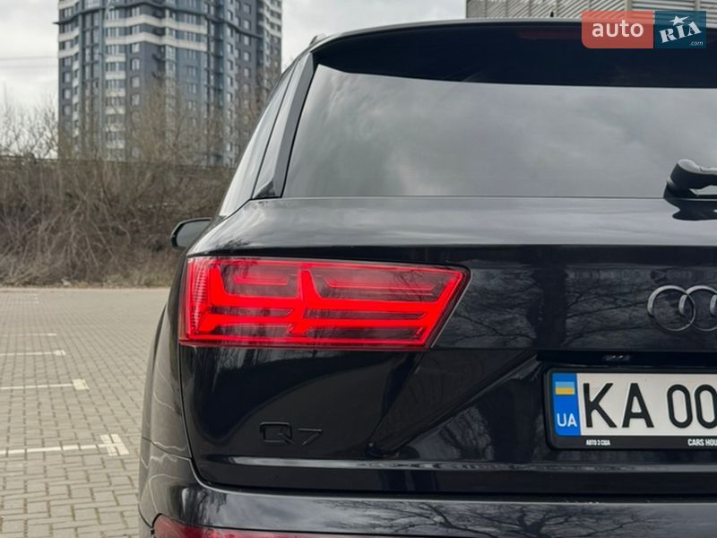 Позашляховик / Кросовер Audi Q7 2016 в Києві фото 26 Позашляховик / Кросовер Audi Q7 2016 в Києві