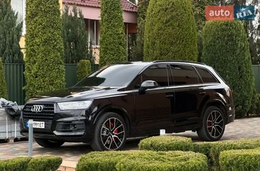 Позашляховик / Кросовер Audi Q7 2017 в Мукачевому