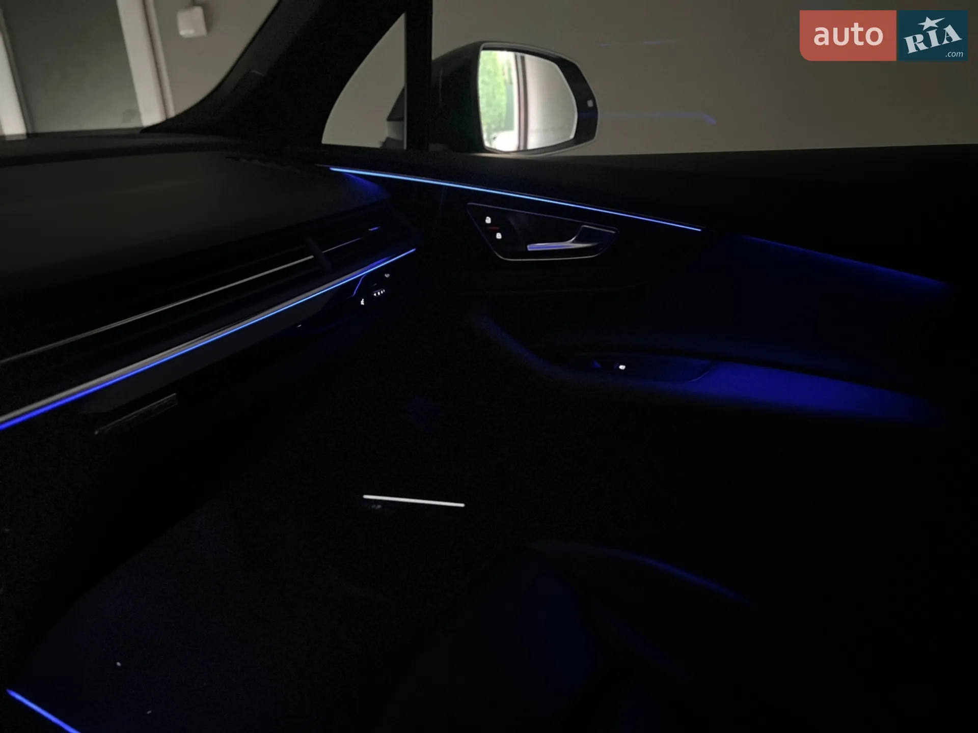 2017 Audi Q7 - мініатюра 31