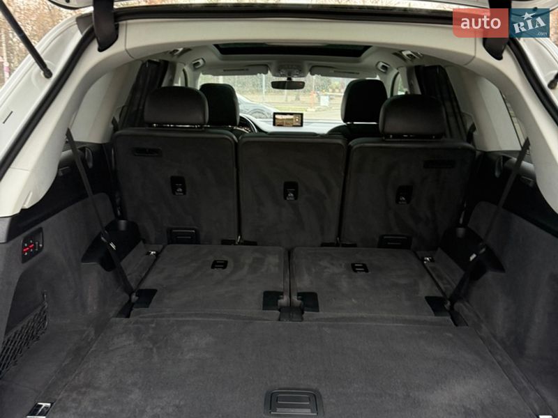 Внедорожник / Кроссовер Audi Q7 2016 в Луцке