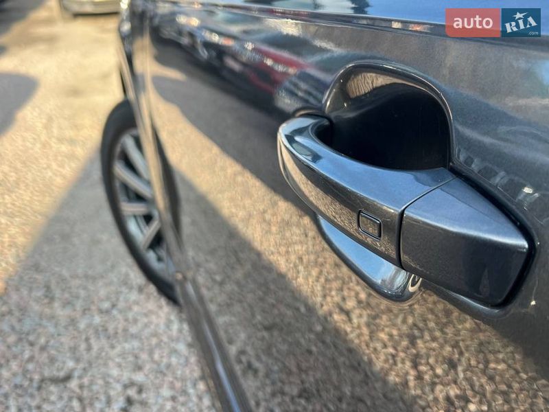 Внедорожник / Кроссовер Audi Q7 2019 в Полтаве