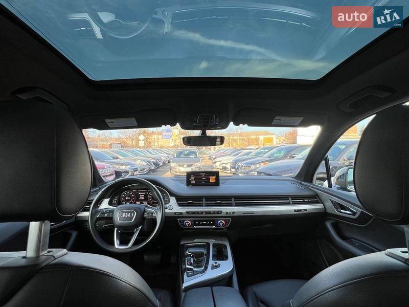 Внедорожник / Кроссовер Audi Q7 2019 в Полтаве