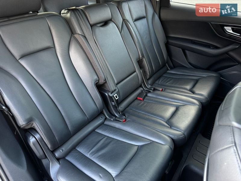 Позашляховик / Кросовер Audi Q7 2018 в Києві фото 43 Позашляховик / Кросовер Audi Q7 2018 в Києві
