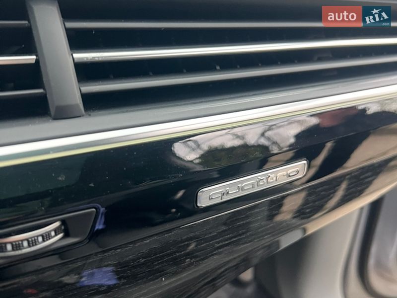 Внедорожник / Кроссовер Audi Q7 2016 в Хусте