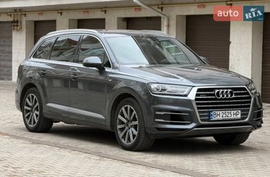 Audi Q7 2015