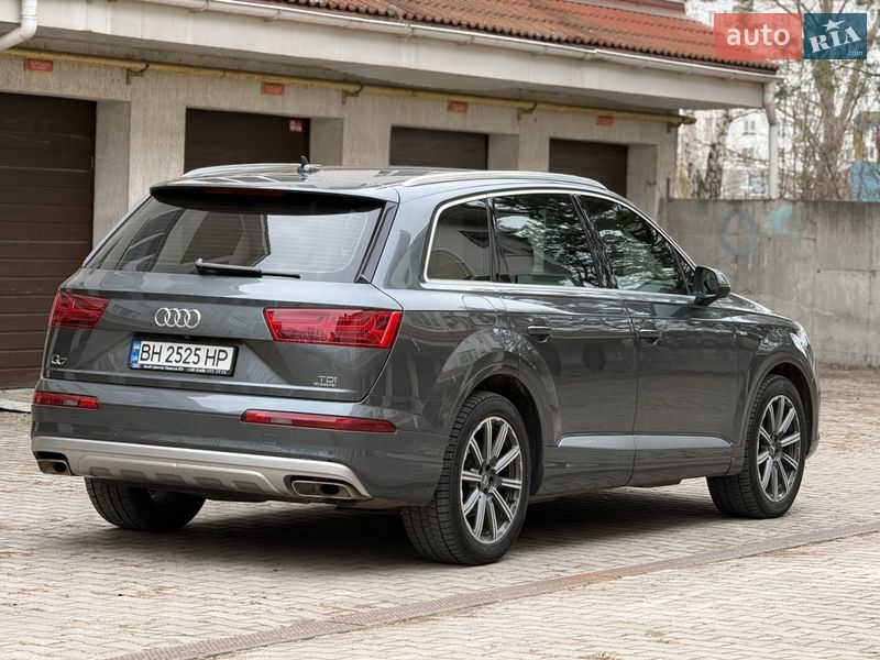 Внедорожник / Кроссовер Audi Q7 2015 в Киеве фото 4 Внедорожник / Кроссовер Audi Q7 2015 в Киеве