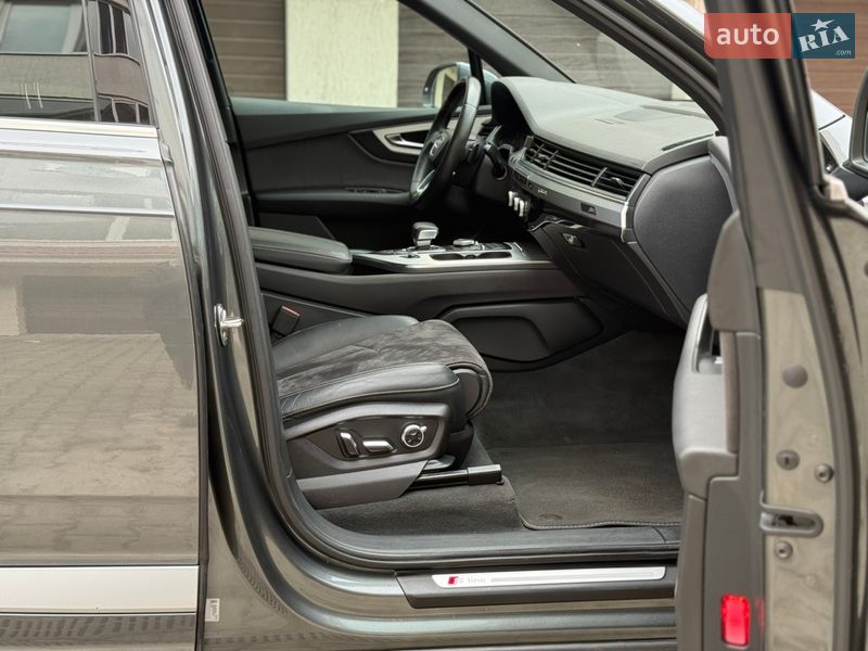 Внедорожник / Кроссовер Audi Q7 2015 в Киеве фото 11 Внедорожник / Кроссовер Audi Q7 2015 в Киеве