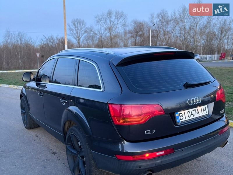 Внедорожник / Кроссовер Audi Q7 2007 в Полтаве