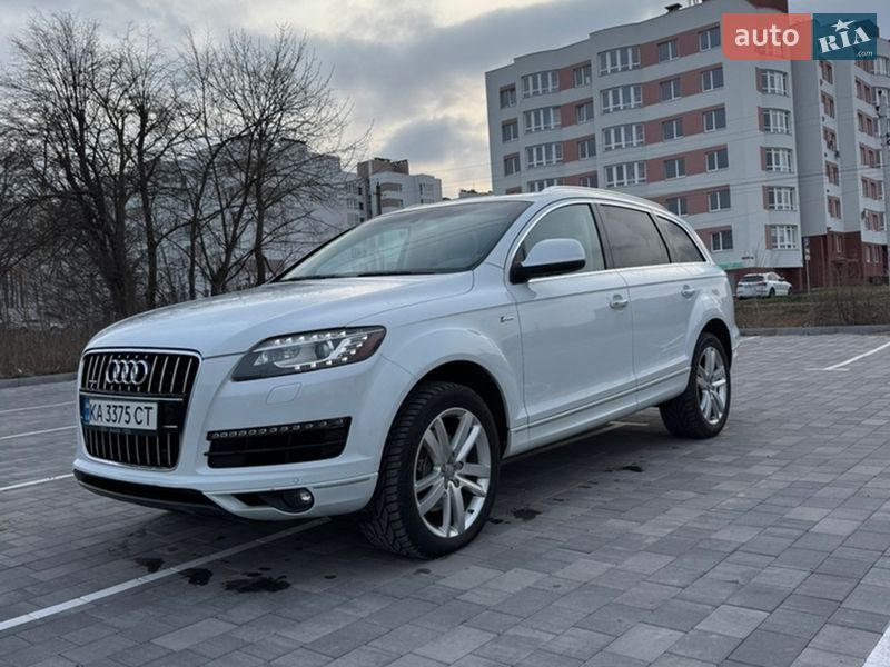 Внедорожник / Кроссовер Audi Q7 2015 в Виннице
