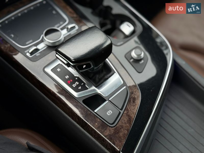 Внедорожник / Кроссовер Audi Q7 2016 в Ковеле