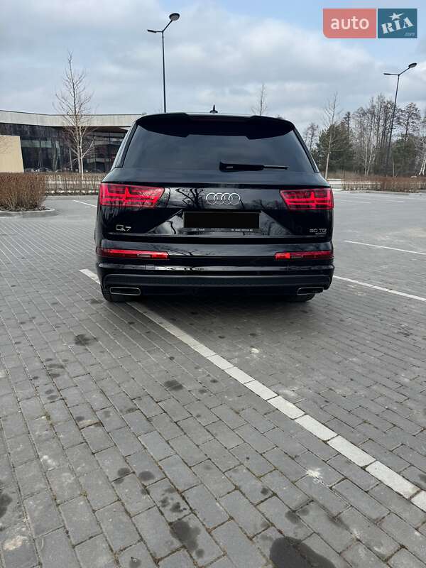 Внедорожник / Кроссовер Audi Q7 2019 в Киеве фото 6 Внедорожник / Кроссовер Audi Q7 2019 в Киеве