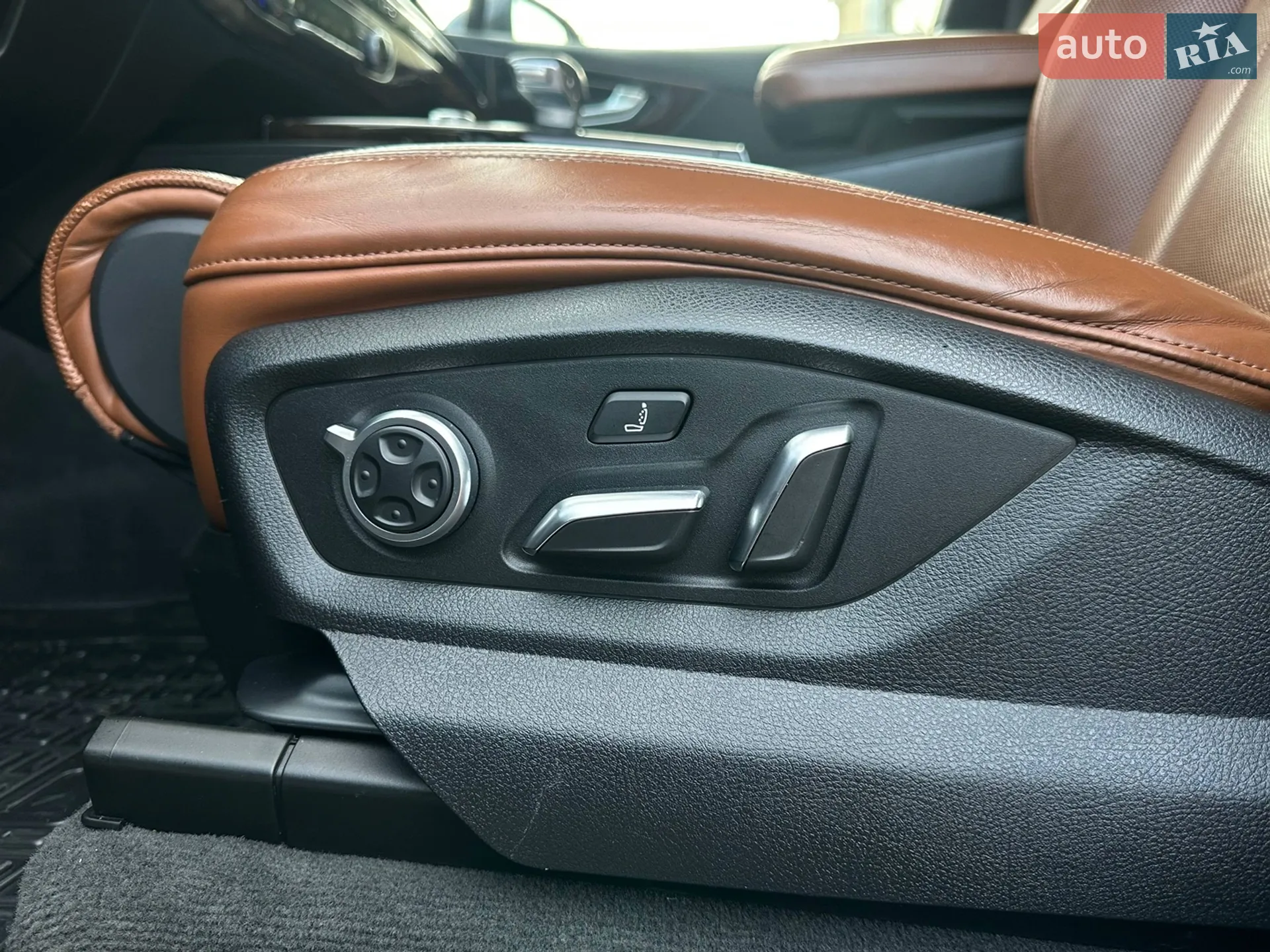 2016 Audi Q7 - мініатюра 11