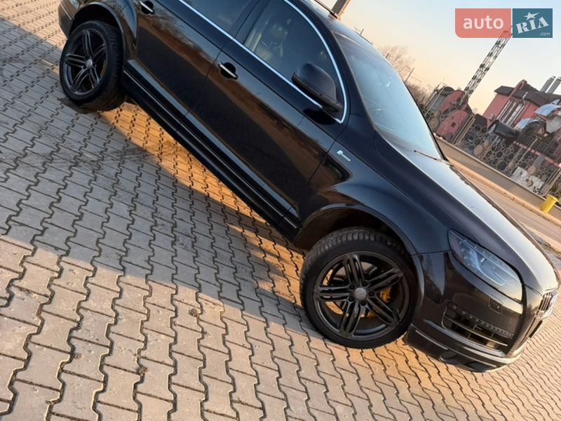 Позашляховик / Кросовер Audi Q7 2012 в Дрогобичі
