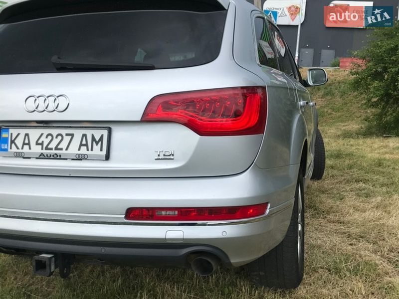 Внедорожник / Кроссовер Audi Q7 2010 в Черкассах