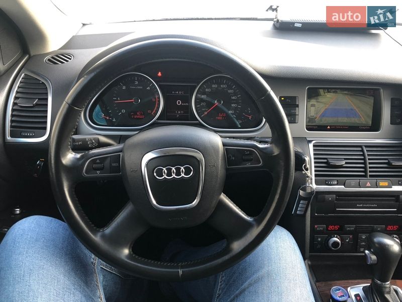Внедорожник / Кроссовер Audi Q7 2010 в Черкассах