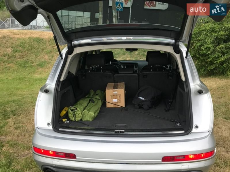 Внедорожник / Кроссовер Audi Q7 2010 в Черкассах
