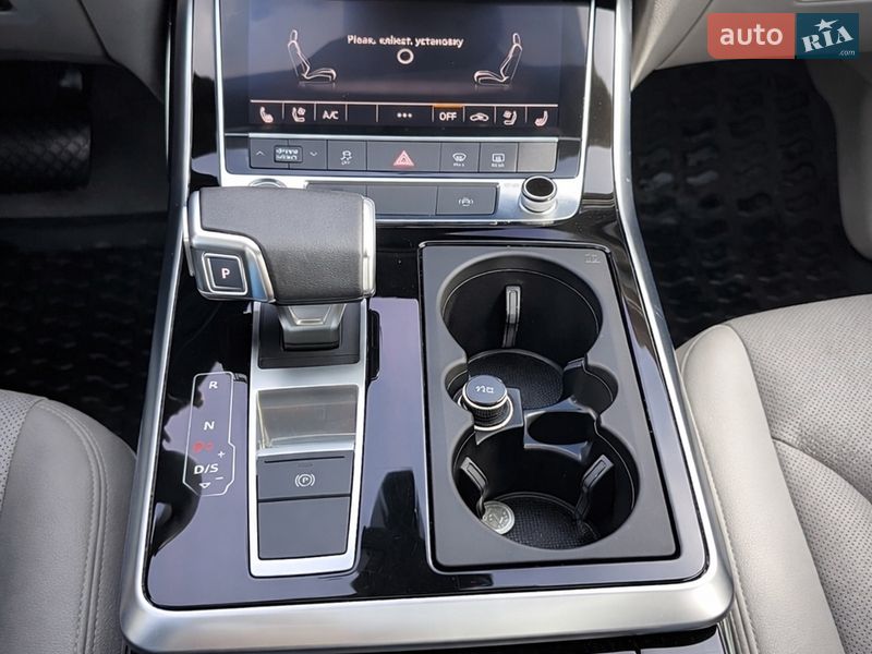 Внедорожник / Кроссовер Audi Q7 2022 в Луцке
