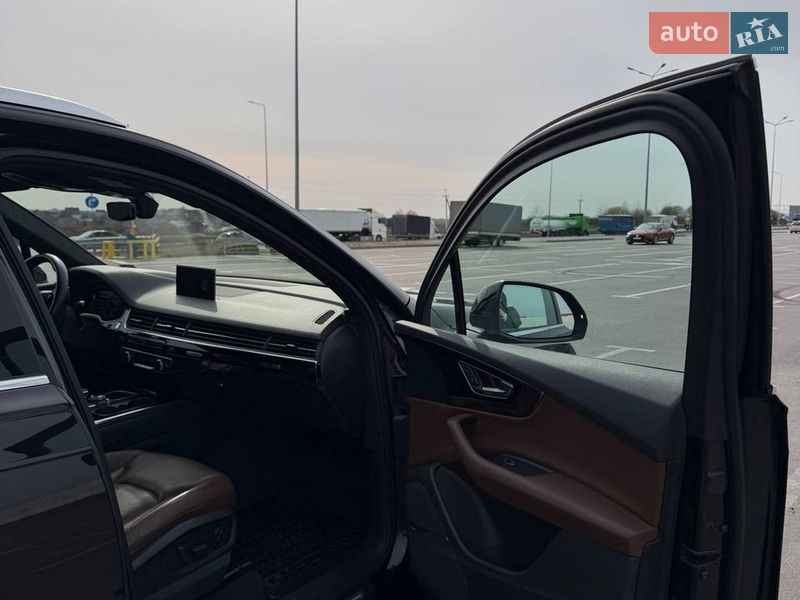 Внедорожник / Кроссовер Audi Q7 2016 в Львове фото 19 Внедорожник / Кроссовер Audi Q7 2016 в Львове