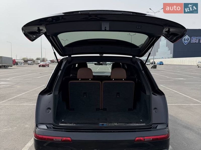 Внедорожник / Кроссовер Audi Q7 2016 в Львове фото 30 Внедорожник / Кроссовер Audi Q7 2016 в Львове