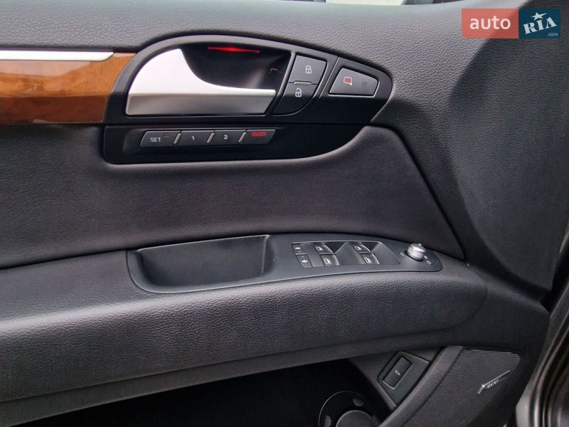 Позашляховик / Кросовер Audi Q7 2014 в Івано-Франківську