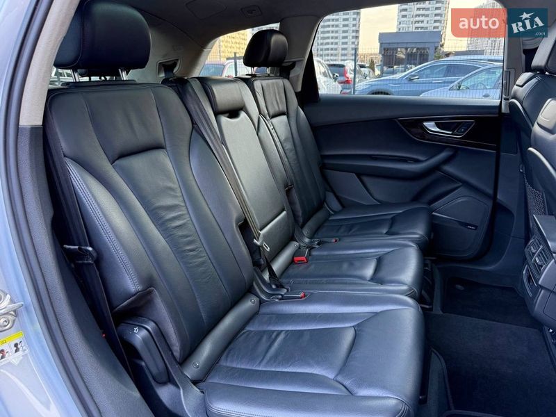 Внедорожник / Кроссовер Audi Q7 2018 в Киеве