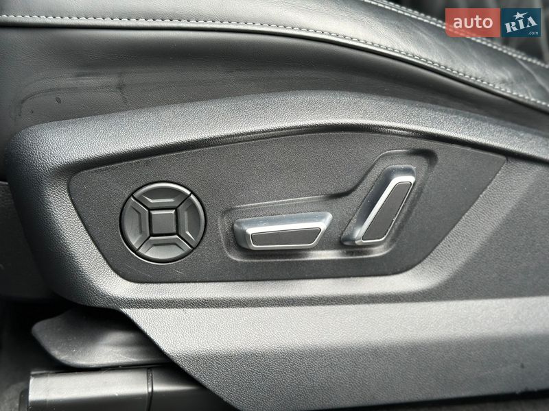 Позашляховик / Кросовер Audi Q7 2023 в Києві фото 27 Позашляховик / Кросовер Audi Q7 2023 в Києві