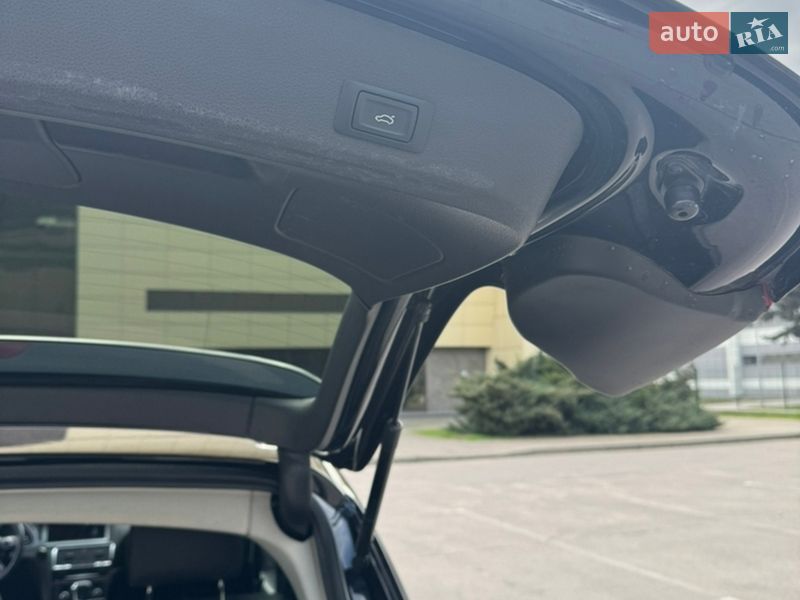 Позашляховик / Кросовер Audi Q7 2013 в Києві