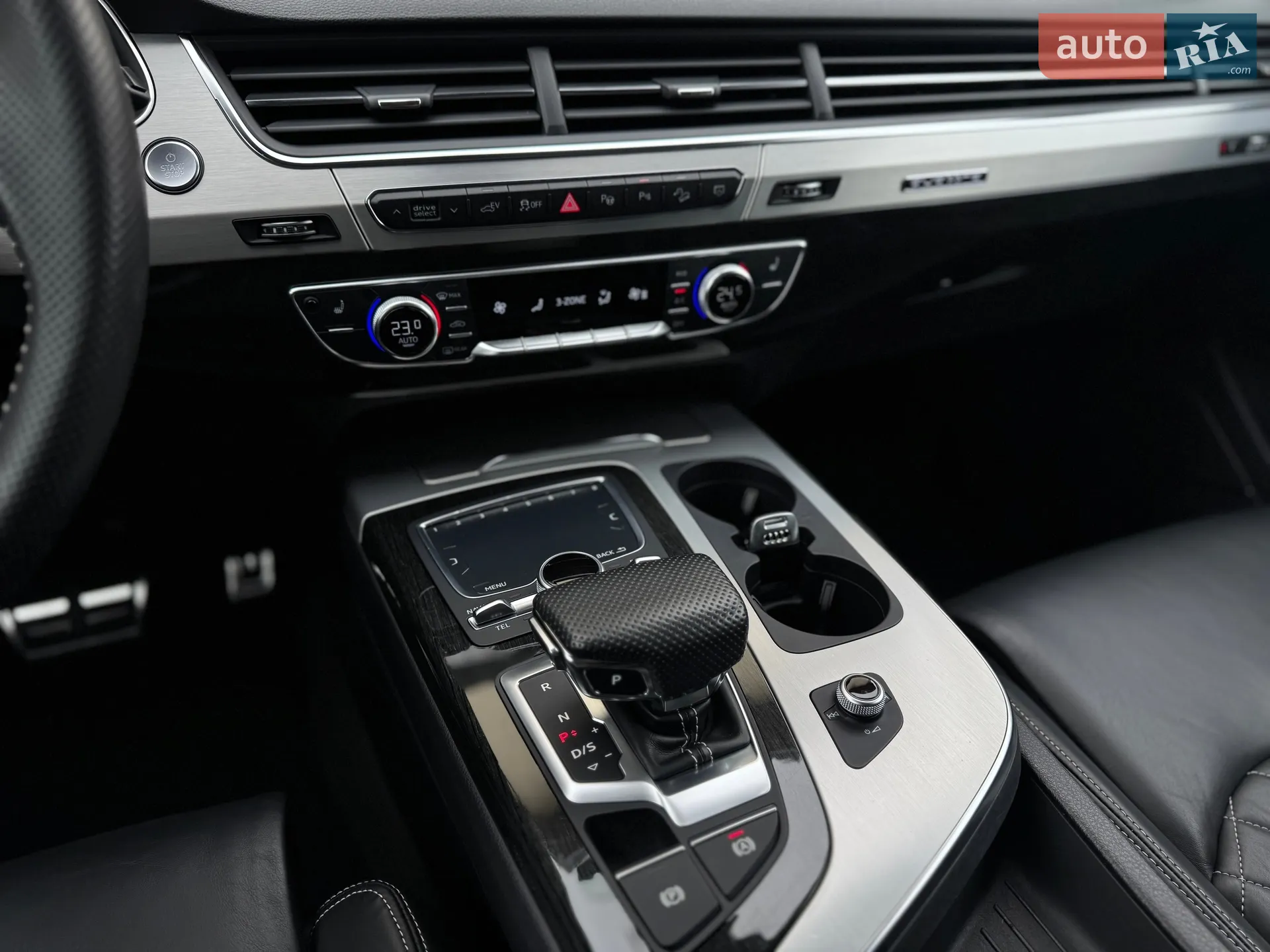 2018 Audi Q7 - мініатюра 132