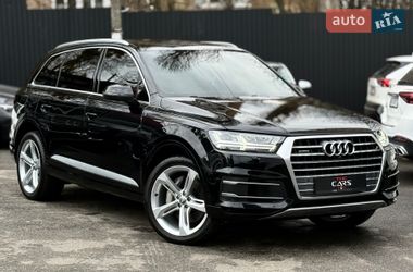 Внедорожник / Кроссовер Audi Q7 2019 в Киеве