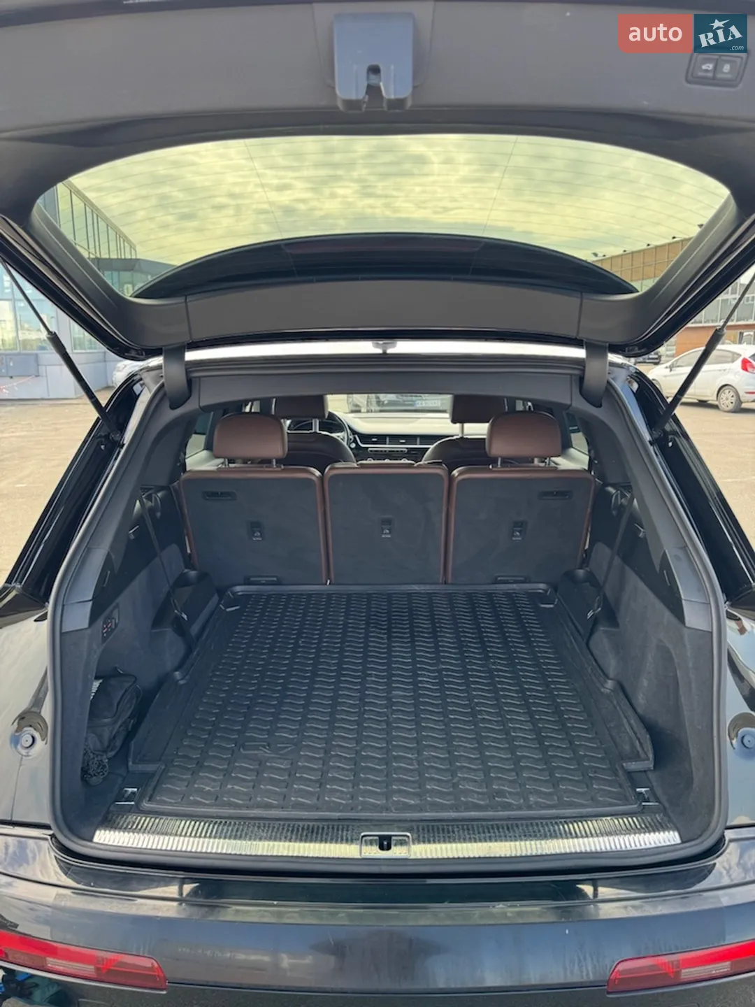 2017 Audi Q7 - мініатюра 23
