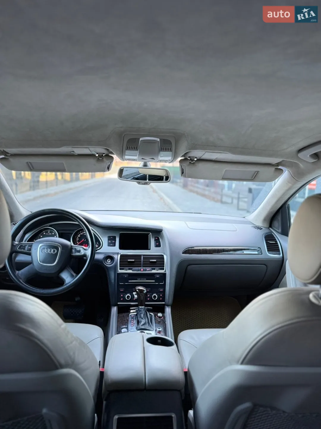2010 Audi Q7 - мініатюра 25