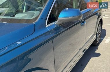 Внедорожник / Кроссовер Audi Q7 2017 в Киеве