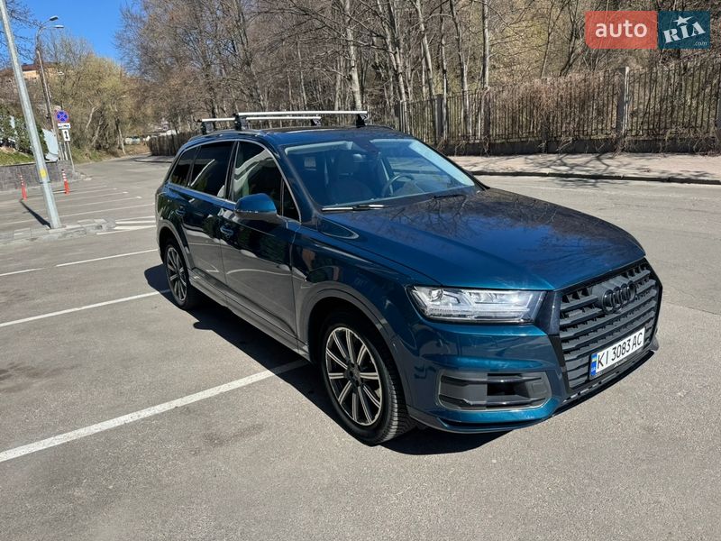 Внедорожник / Кроссовер Audi Q7 2017 в Киеве