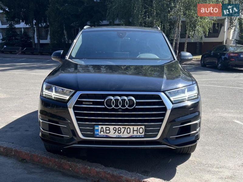 Внедорожник / Кроссовер Audi Q7 2016 в Житомире