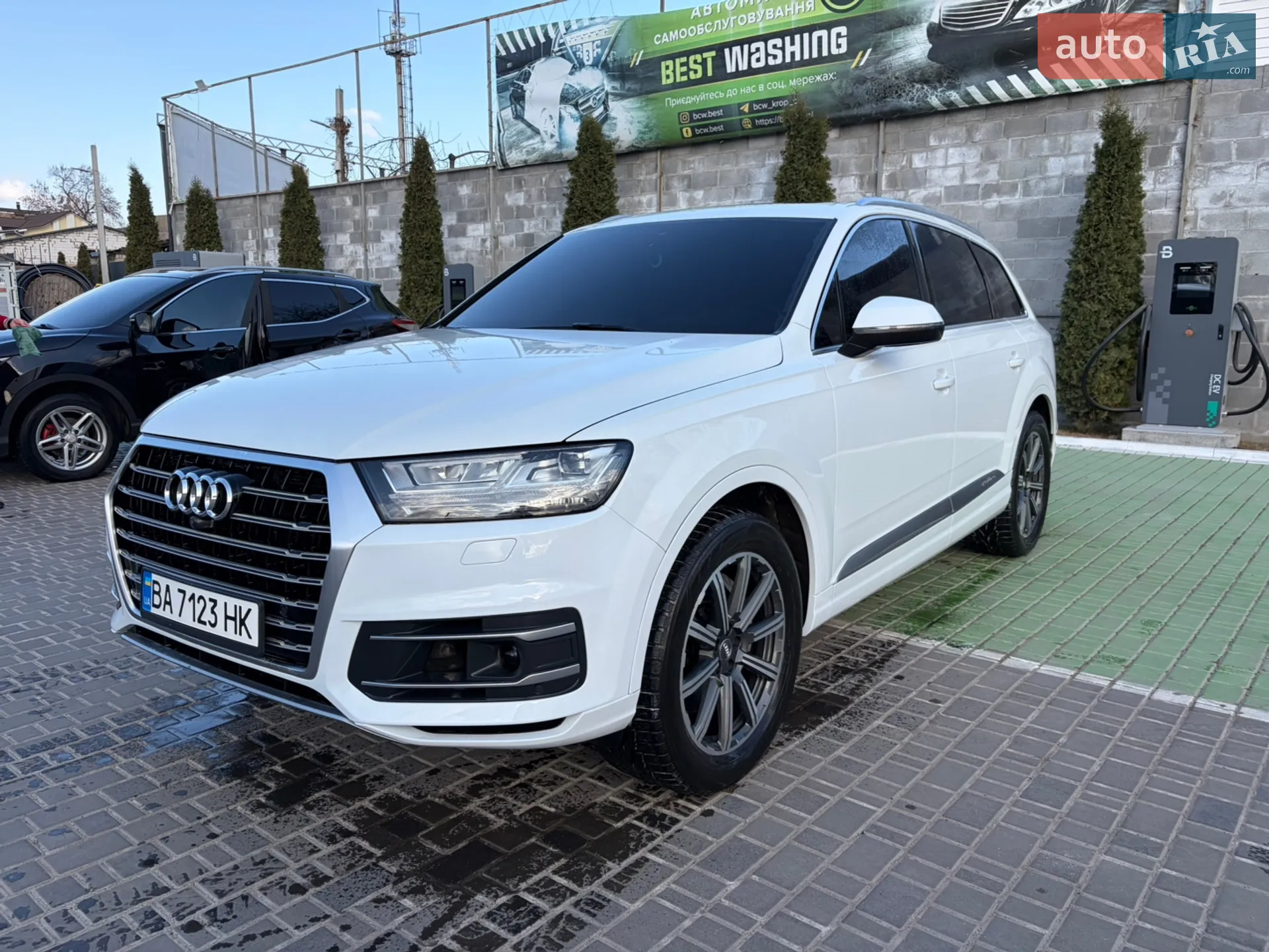 2016 Audi Q7 - мініатюра 21