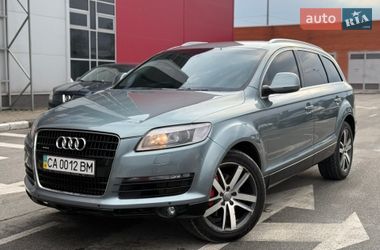 Позашляховик / Кросовер Audi Q7 2008 в Києві