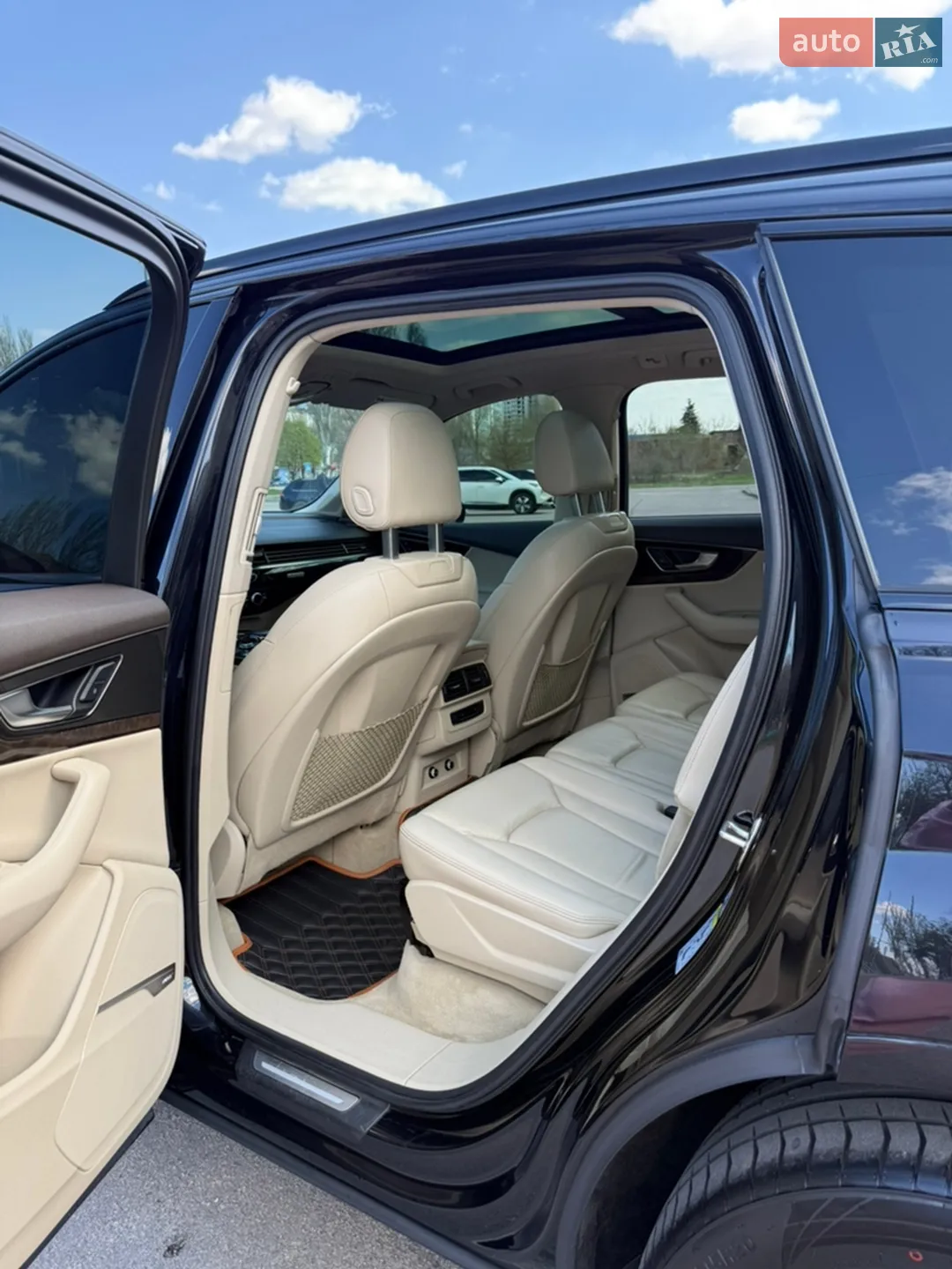2018 Audi Q7 - мініатюра 17