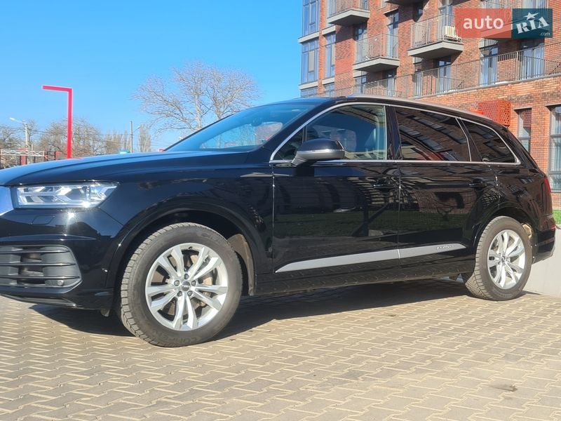 Позашляховик / Кросовер Audi Q7 2016 в Одесі фото 12 Позашляховик / Кросовер Audi Q7 2016 в Одесі