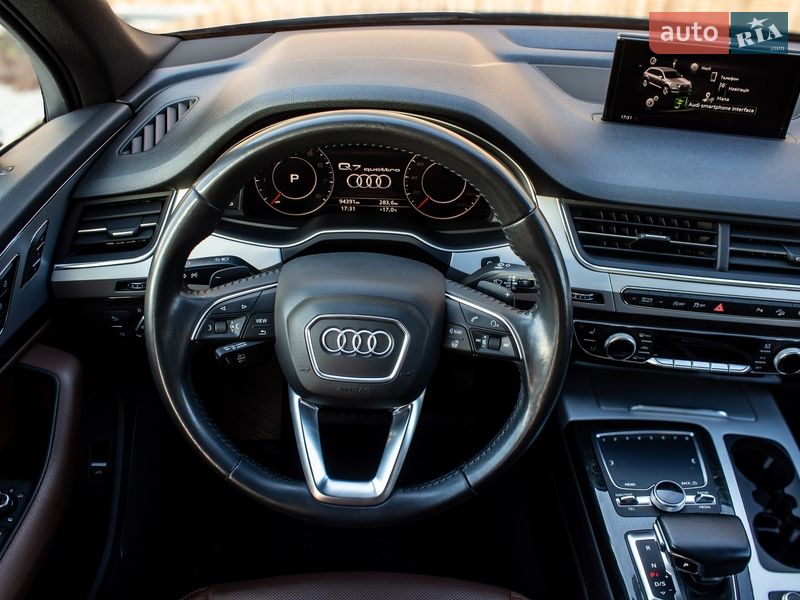 Позашляховик / Кросовер Audi Q7 2017 в Львові