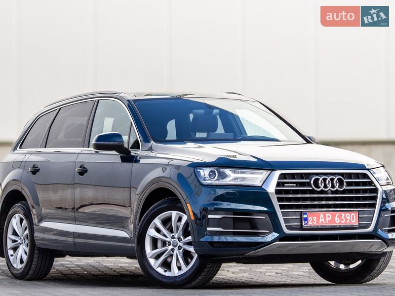 Позашляховик / Кросовер Audi Q7 2017 в Львові